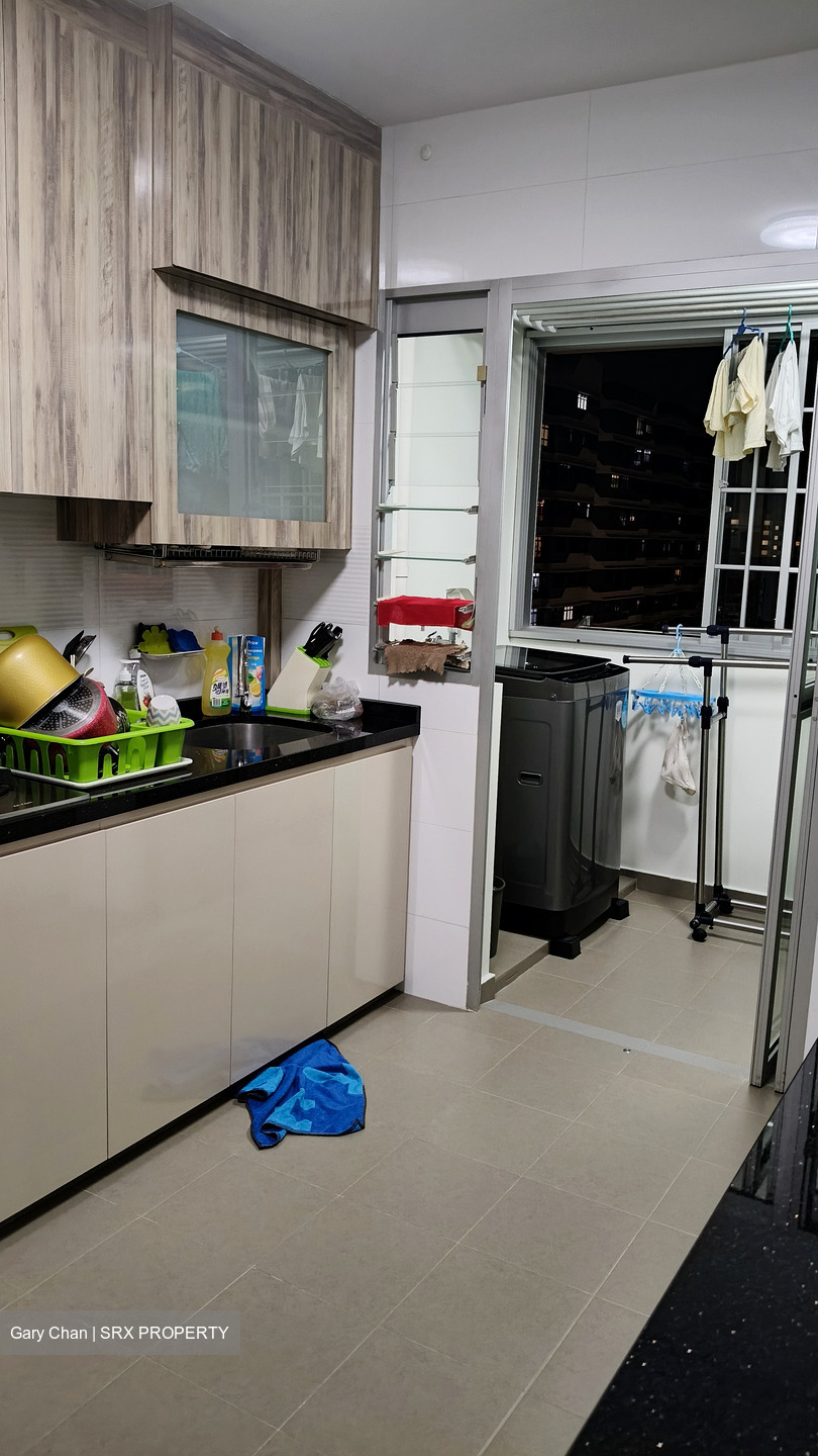 Blk 130B Eastcrown @ Canberra (Sembawang), HDB 4 Rooms #480628071